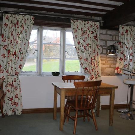 Апартаменты Flat 1 - The Old Mill - Bowbridge Lock - Stroud Страуд Экстерьер фото
