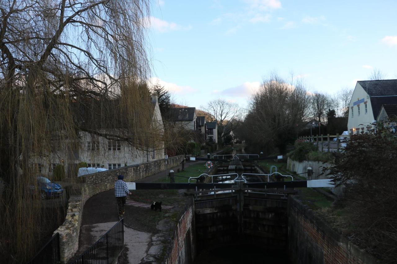 Апартаменты Flat 1 - The Old Mill - Bowbridge Lock - Stroud Страуд Экстерьер фото